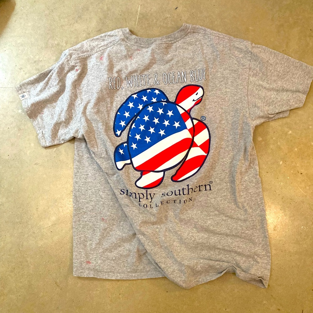 Simply Southern patriotic American sea turtle graphic tee. Youth large.